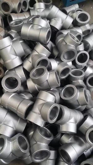 ASME SA - 182  ASTM A 182  F 316 LN Socket Weld Tee