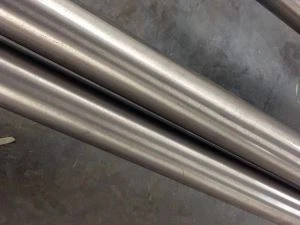 Inconel 825 Alloy 825 DIN 2.4858 ASTM B704 UNS N08825 Tubos soldados sem costura